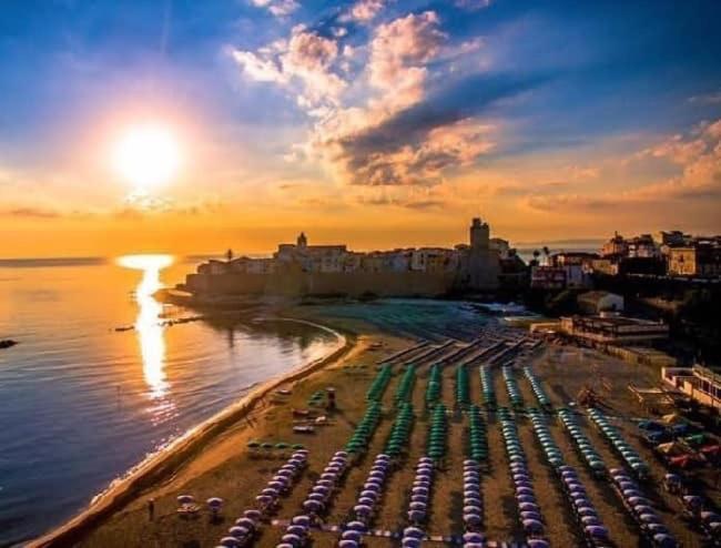 Le Stanze Di Botticelli Bed & Breakfast Termoli Luaran gambar