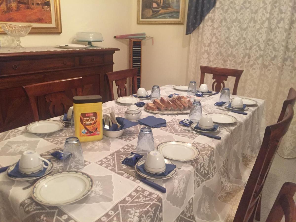 Le Stanze Di Botticelli Bed & Breakfast Termoli Luaran gambar