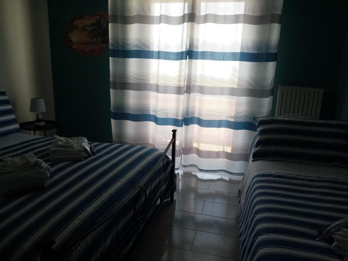 Le Stanze Di Botticelli Bed & Breakfast Termoli Luaran gambar