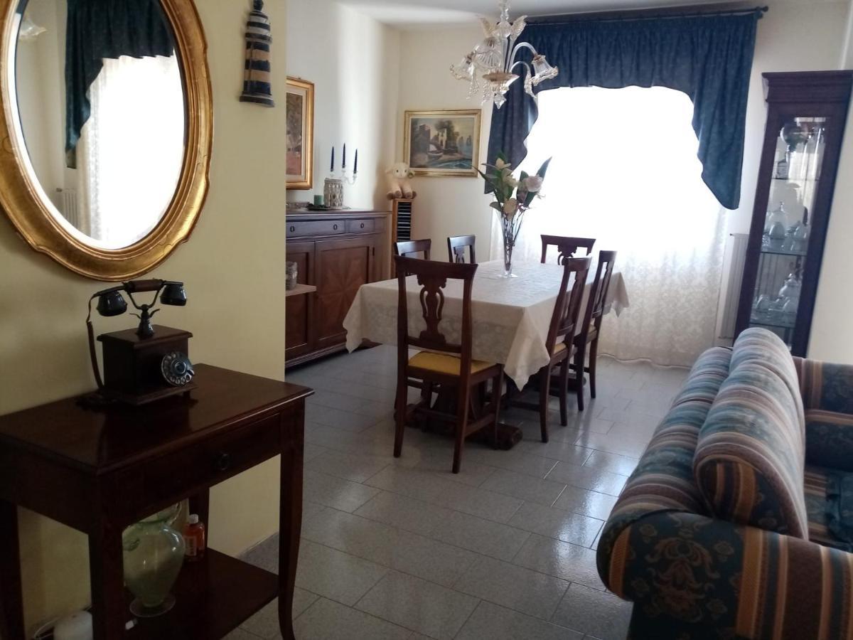 Le Stanze Di Botticelli Bed & Breakfast Termoli Luaran gambar